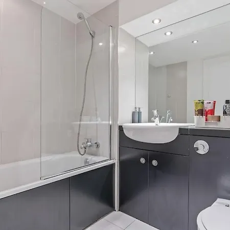 Apartment Luxury - Fast Wifi + Netflix